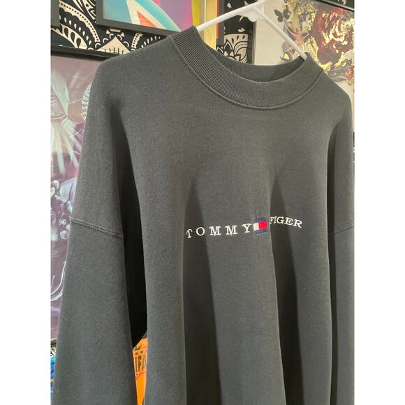 Vintage 90s Tommy Hilfiger Black Crewneck Sweater Charcoal Gray XL Made In USA - Picture 2 of 8